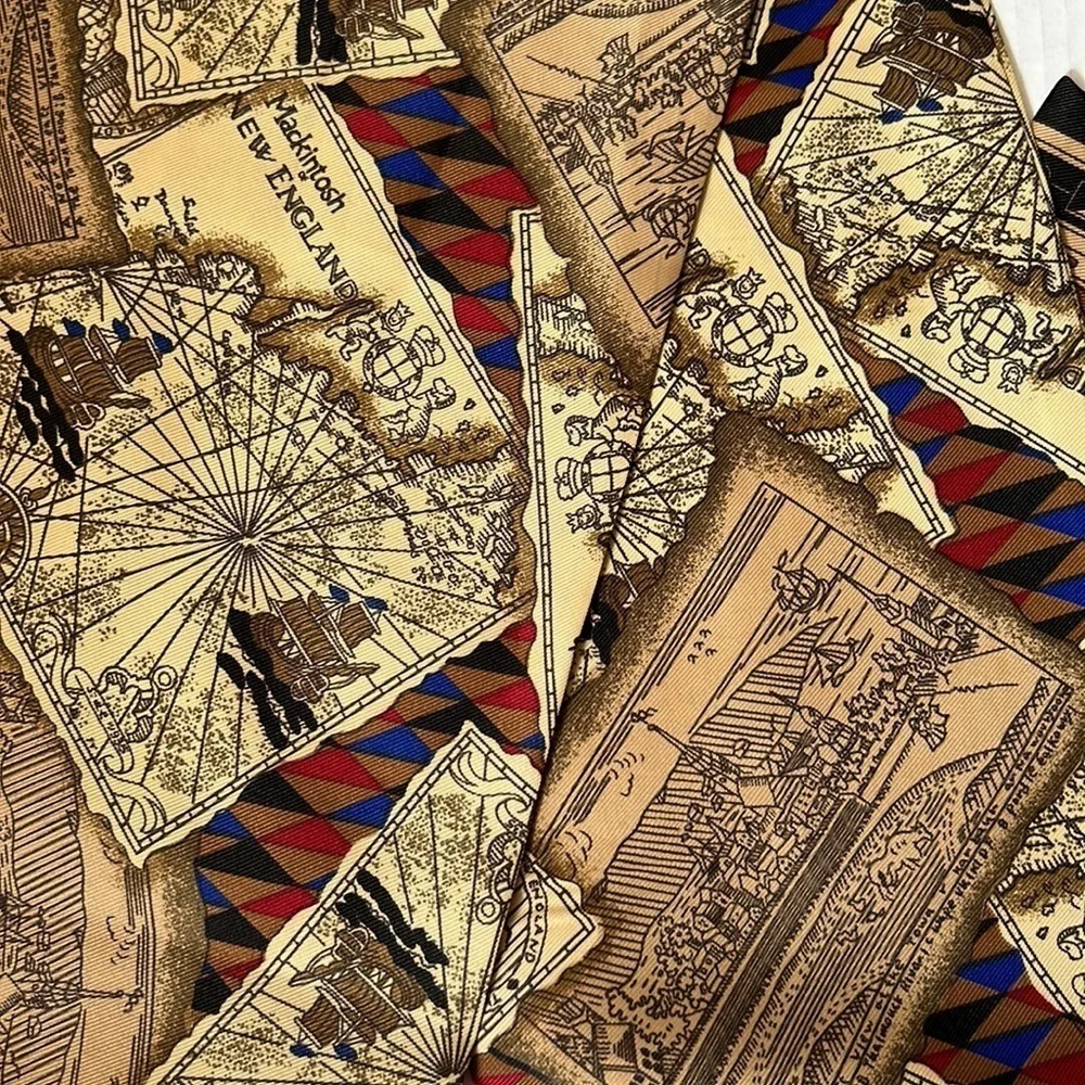 MACKINTOSH New England World Map Recrangle Scarf 58.5” L X 8”W NWOT